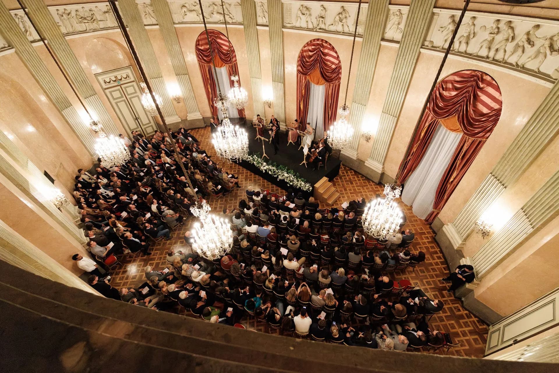 Rosenkavalier Saal – Bild 1