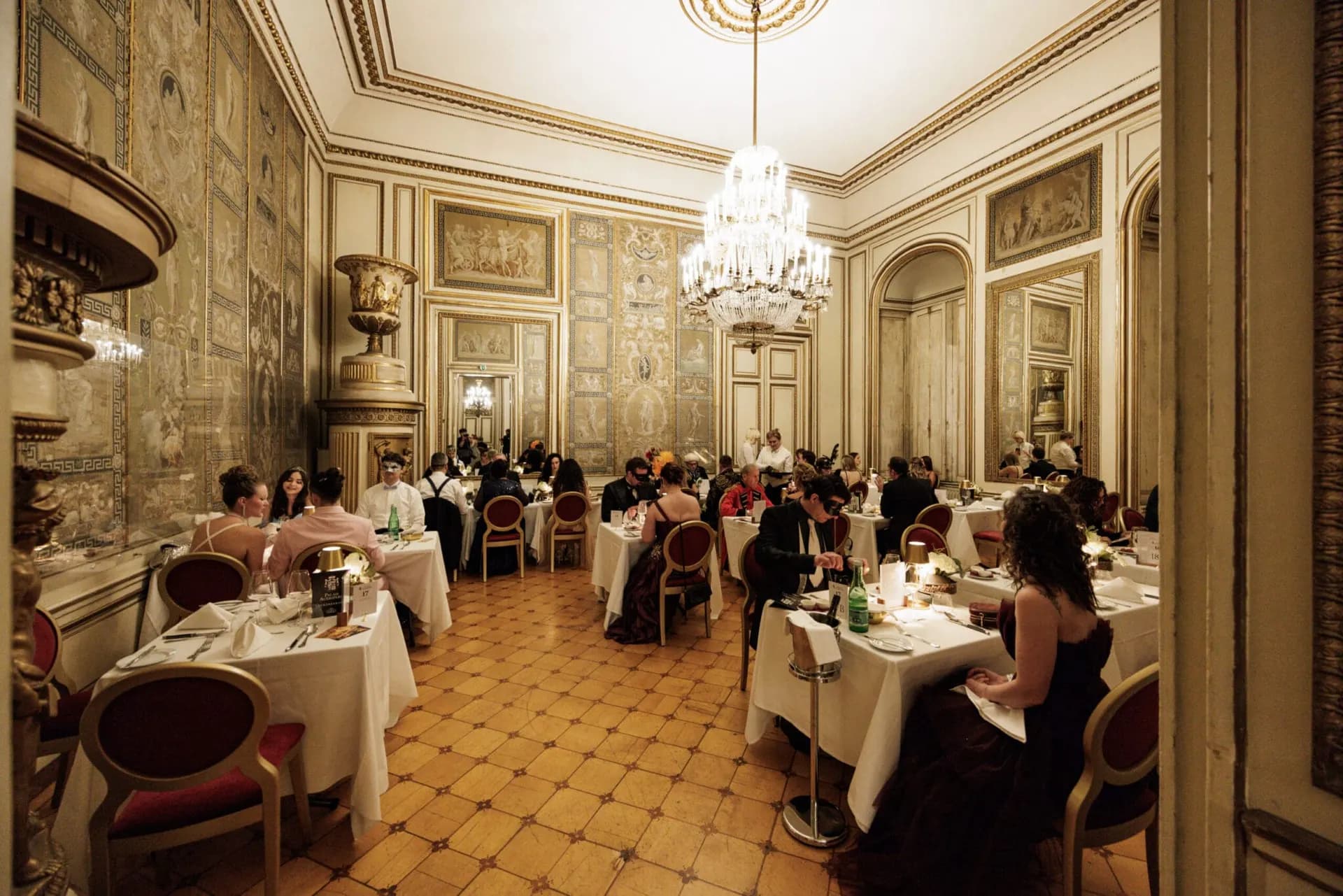 Maria Theresien Saal – Bild 1