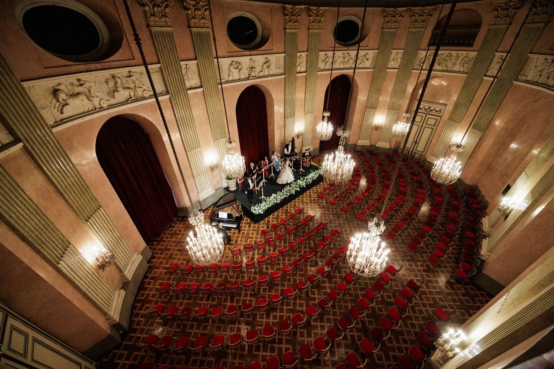 Rosenkavalier Saal – Bild 1