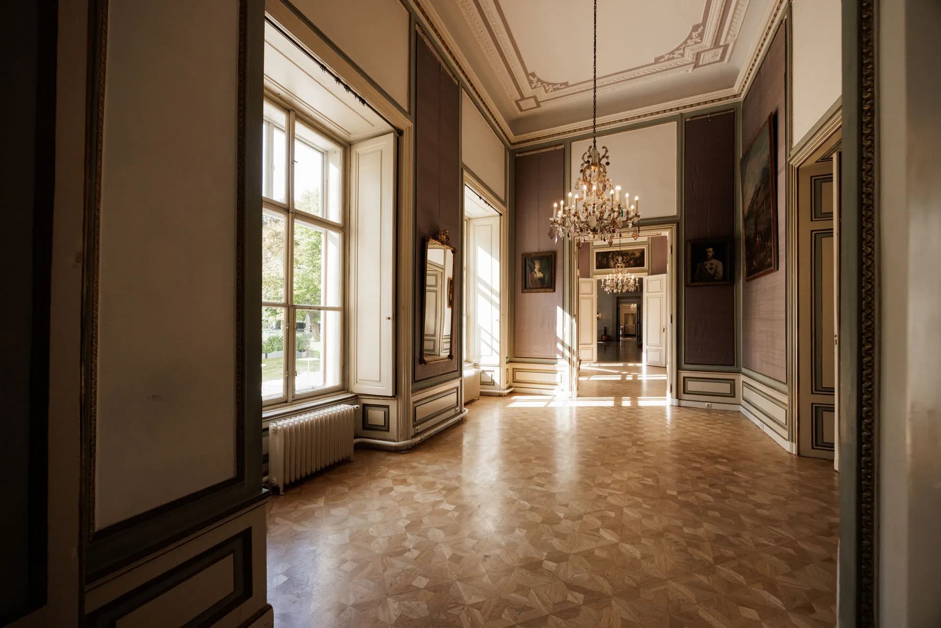 Gluck Galerie – Bild 1